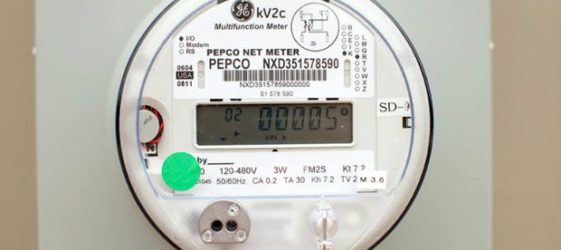 Electric meter transmitting readings