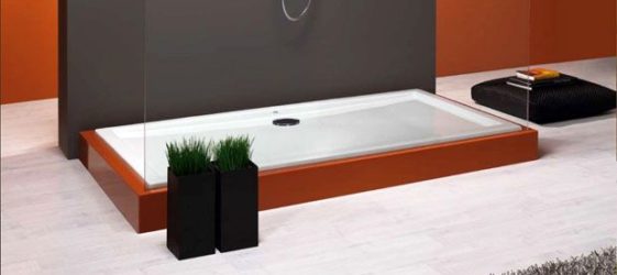 Shower trays: shapes and sizes