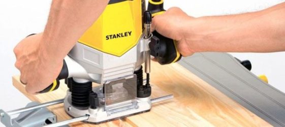 Manual Wood Router